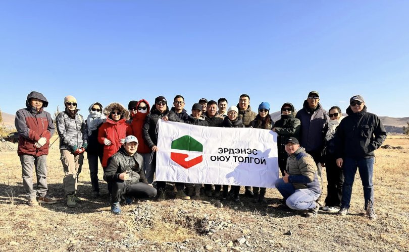 Эрдэнэс Оюу Толгой ХХК “Баялаг” бичил төглийг баяжууллаа