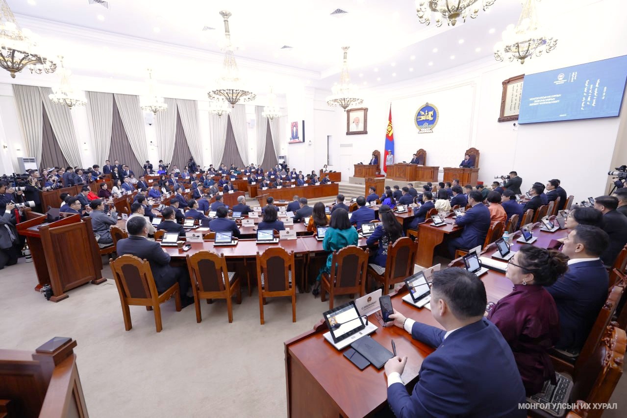 Хаврын ээлжит чуулган эхэллээ